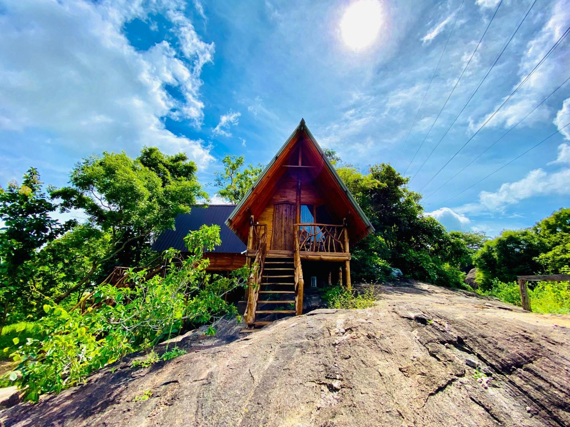 Sigiri Choona Lodge 'Unique Sunrise Viewpoint' سيغيرِيا المظهر الخارجي الصورة