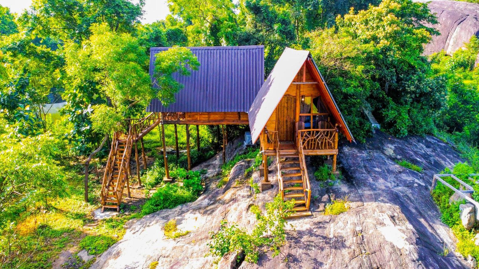 Sigiri Choona Lodge 'Unique Sunrise Viewpoint' سيغيرِيا المظهر الخارجي الصورة